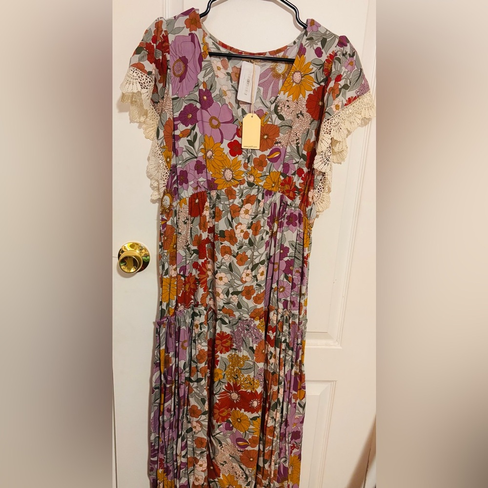 JODIFL Floral Multicolor Dress with Lace Sleeves